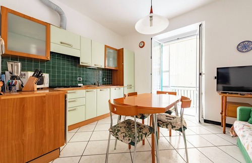 Chiavari Appartement | Cosy flat with parking in Chiavari