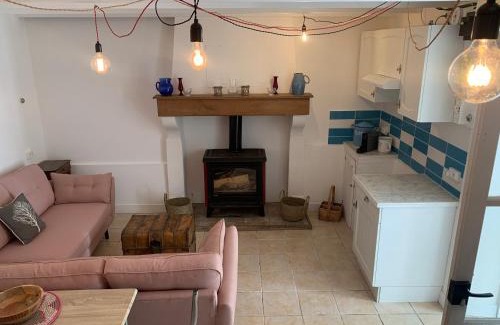 Brettes Maison | Cosy French retreat in Brettes
