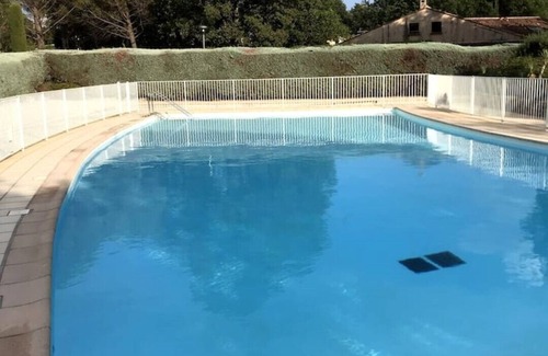 Saint-Cezaire-sur-Siagne Maison | Maison chaleureuse dans résidence avec piscine