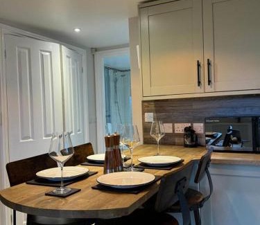 Enstone Appartement | Cosy Hideaway 7 min from Soho farmhouse