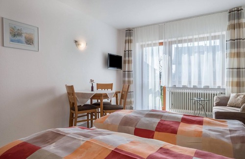 Bodolz Appartement | Cosy holiday apartment Höscheler Klein with terrace and Wi-Fi; parking available