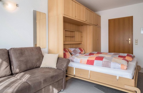 Bodolz Appartement | Cosy holiday apartment Höscheler Klein with terrace and Wi-Fi; parking available