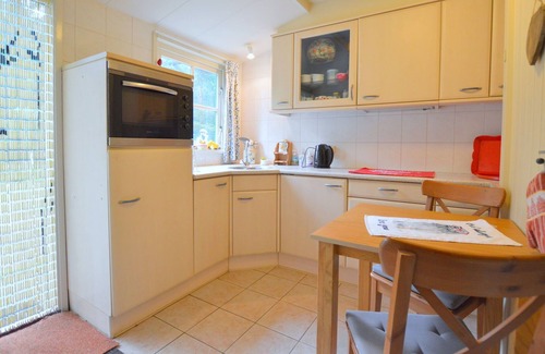 Maarheeze Maison | Cosy Holiday Home in Maarheeze with Verandah