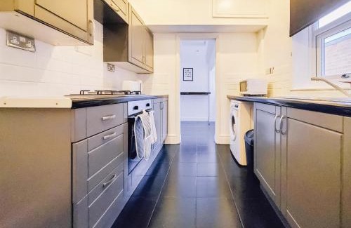 Seisdon Maison | ✪Cosy Home✪ Near NEC, BHX, Bullring & Solihull