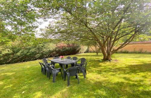 La Bonneville-sur-Iton Maison | Maison chaleureuse avec un grand jardin