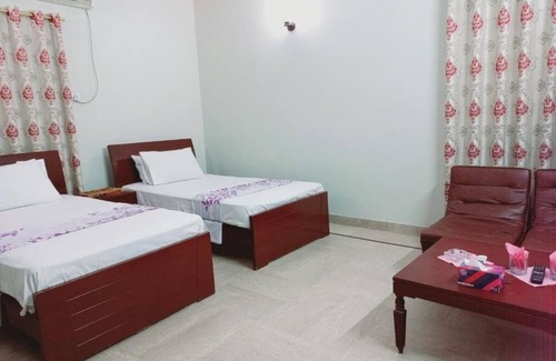 Gulshan-E-Jamal Hôtel | Cosy Inn Guest House : Deluxe Twin Room