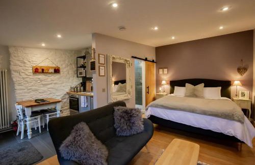 Rode Maison | Cosy Little Barn near Bath