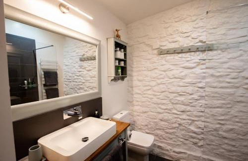 Rode Maison | Cosy Little Barn near Bath