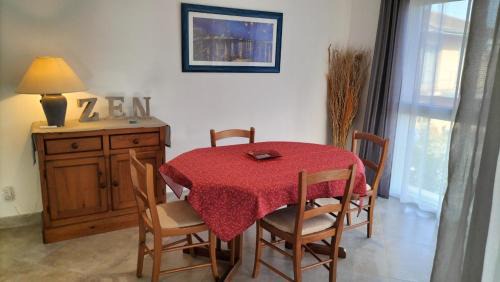 Lalande-Grand Selve Appartement | COSY LODGE GITE APPARTEMENT MEUBLE CiTY BREAK