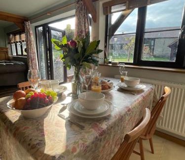 Blaisdon Maison | Cosy luxury Grade II listed barn in the Forest of Dean