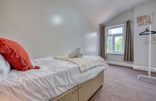 King's Heath Maison | Cosy Modern