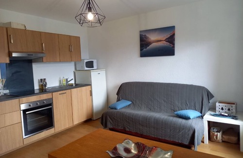 Les Angles Appartement | Cosy Mountain T2 Cabin - Lake View