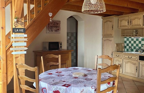Espinasses Maison | Cosy nest in Théus with panoramic view