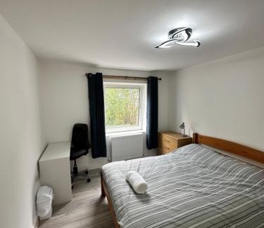 Longcroft Maison | Cosy new decorated flat in Edinburgh