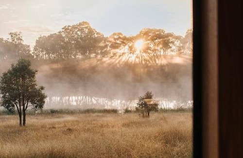 Rylstone Maison | Cosy Off-Grid Cabin with Lake View Pet Friendly - Nikita