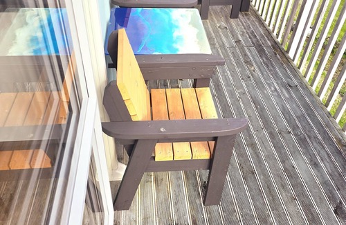 Opononi Cabine | Cosy Opononi cabin with gorgeous ocean views - relaxation bliss!