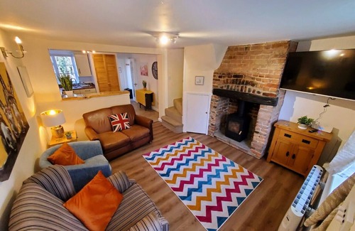 Sarre Cottage | Cosy period cottage close to local beaches and Canterbury