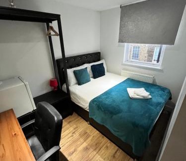 Euston Maison | Cosy Private Bedrooms in Euston London