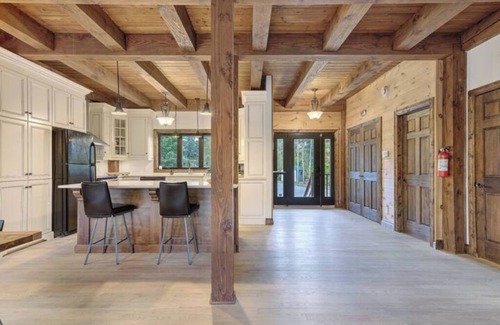 Sainte-Beatrix Maison | Cosy private chalet