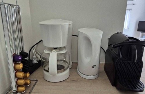 Frejus Appartement | Appartement cosy au calme à 2km de la plage