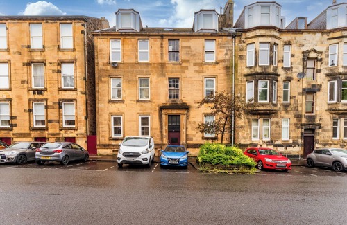Inverkip Maison | Cosy Retreat: Charming 2-Bed Apartment