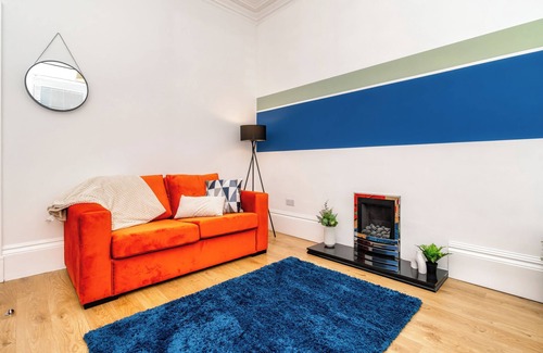 Inverkip Maison | Cosy Retreat: Charming 2-Bed Apartment
