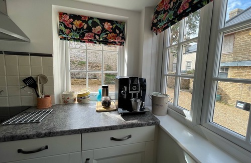 Frome Maison | Cosy Rural Annex, Free Parking, Walkable to Frome Town Centre