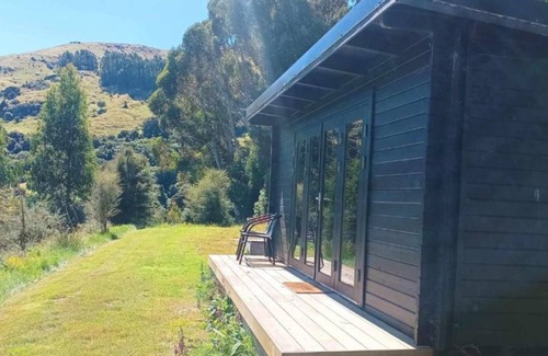 Little River Cabine | Cosy rustic escape surrounded by nature
