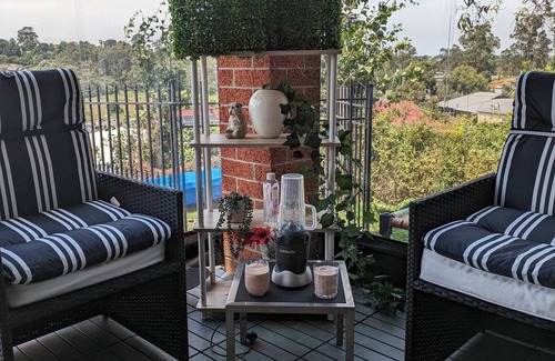 Drouin Maison | Cosy spacious hill holiday home