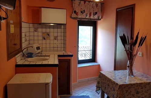 Collepardo Appartement | Cosy Studio Apartment, Between Rome and ski Resort