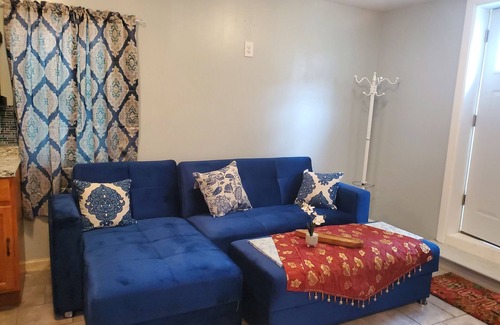 Wakefield Appartement | Cosy Studio in a Private home with private entrance and door