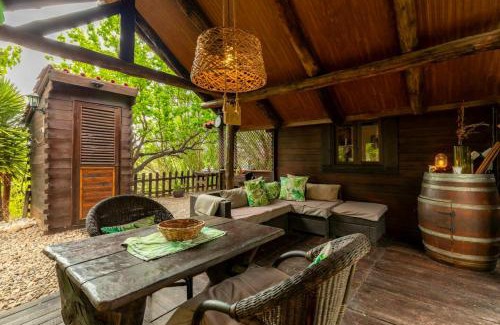 Pedralba Maison | Cosy Studio in Pedralba, 32 sqm, Private Pool