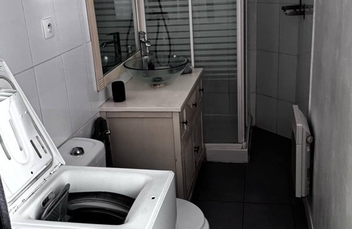 Pignan Appartement | Cosy studio in Pignan in the heart of the medieval village