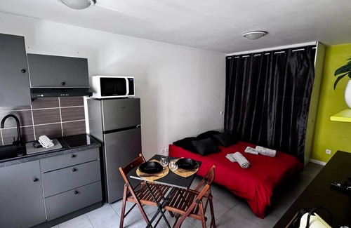 Pignan Appartement | Cosy studio in Pignan in the heart of the medieval village