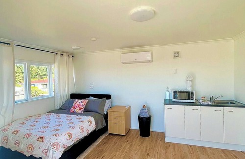 Porirua Appartement | Cosy Studio Retreat