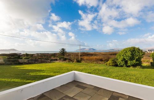 Beenbane Maison | Cosy two bedroom cottage in Waterville with sea views