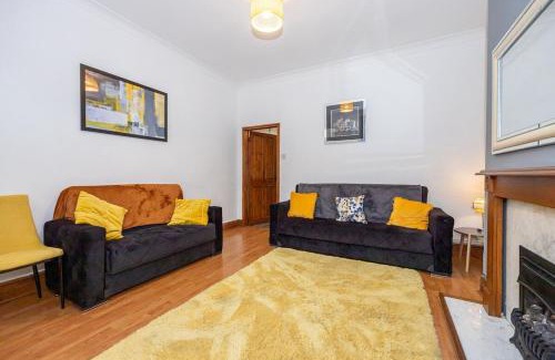Blackburn Maison | Cosy Two bedroom Terrace Blackburn