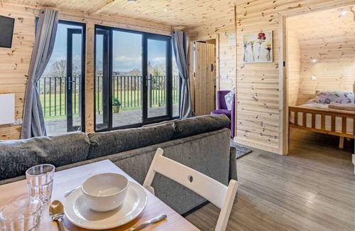 Pentrefelin Cabine | Cothi lodge luxury clamping on the heart of Wales