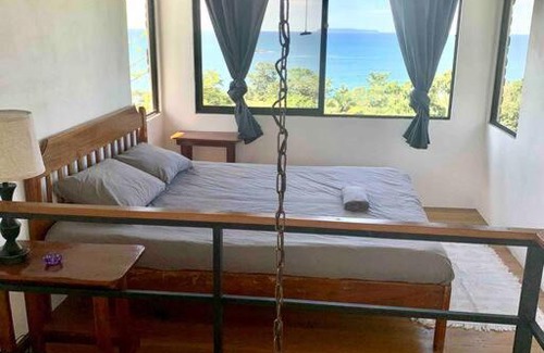 Drake Bay Maison | Cotinga Nest - King Bed, Ocean View