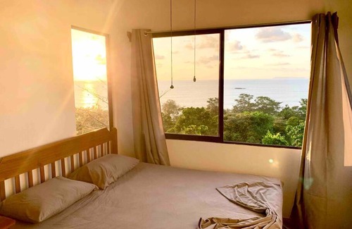 Drake Bay Maison | Cotinga Nest - King Bed, Ocean View
