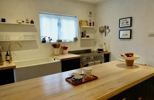 Temple Guiting Maison | Cotswolds Swedish Cottage