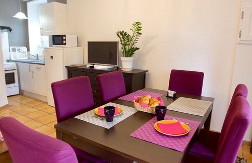 Comblanchien Maison | Cottage 1-6 guests >> just a few minutes from Beaune and Nuits-Saint-Georges