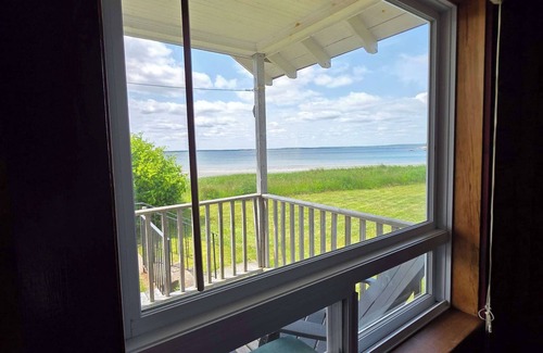 Hunts Point Cabine | Cottage # 1 Hunts Point Beach Cottages - 2 bedrooms