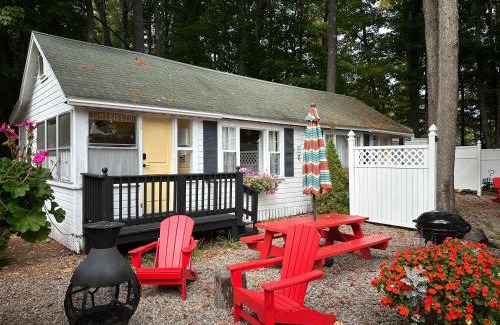 Wolfeboro Appartement | Cottage 11 - 1 Bed/1 Bath w/Private Courtyard