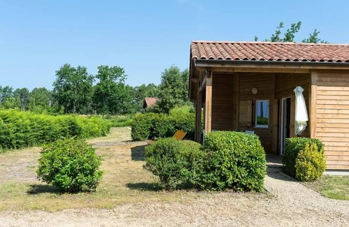 Parentis-en-Born Maison | Cottage 2 Bedrooms 4 People with garden
