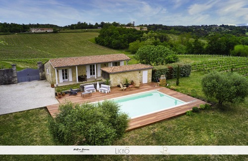 Cambes Cottage | Gîte 2 à 4 pers, dans propriété viticole et proche Bordeaux.