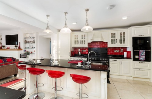 Ballyconneely Cottage | Cottage 206 - Ballyconneely - dort 18 invités dans 8 chambres