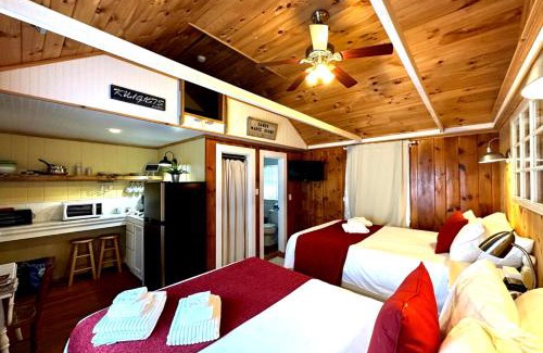 Wolfeboro Appartement | Cottage 4 - 1 Bed w/Loft/1 Bath & Courtyard