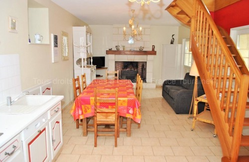 Panzoult Maison | Gîte 4/6 personnes au bord d'un étang de pêche au coeur d'un site naturel