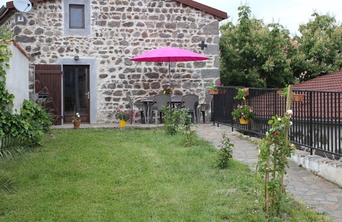 Creste Cottage | Gîte rural de 45 m2 pour 2 pers. en bordure du Parc des Volcans d'Auvergne